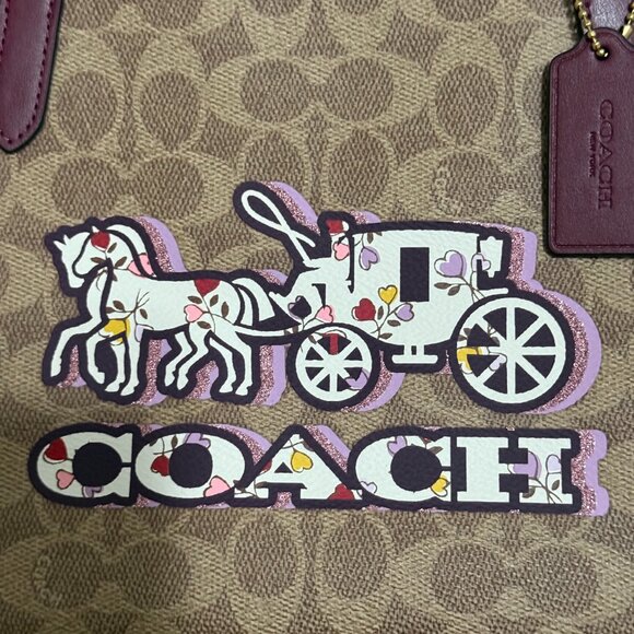 Coach Fiona Zip Tote Bag in Signature Canvas with Horse and Carriage Print - Picture 5 of 11